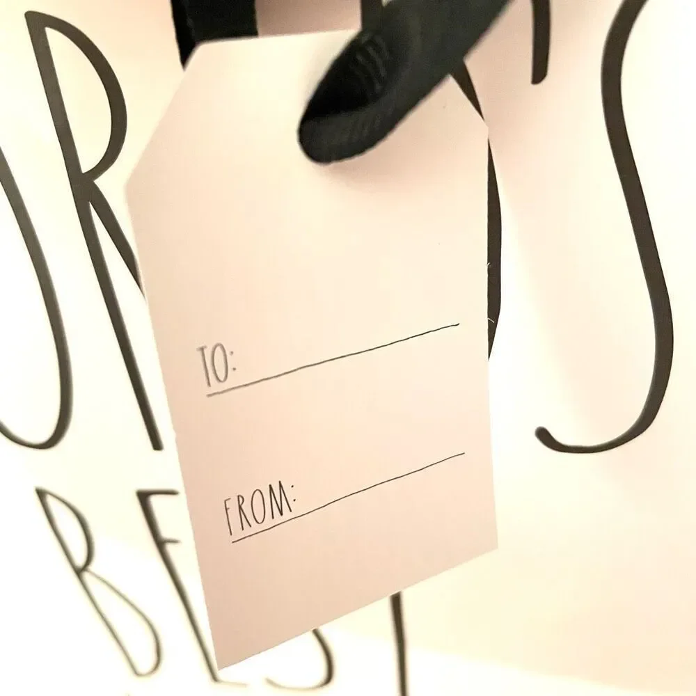 NWT Rae Dunn White World’s best Mom gift bag with leaves & hanging to:/from card